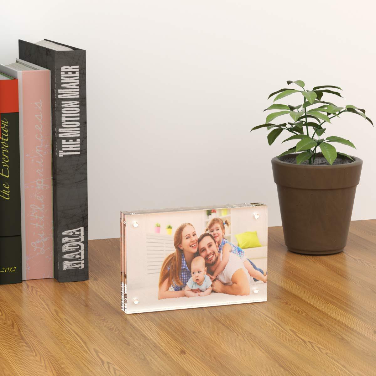 Customizable Magnetic Acrylic Photo Frame Personalized Clear Acrylic Picture Display Modern Magnetic Floating Frame